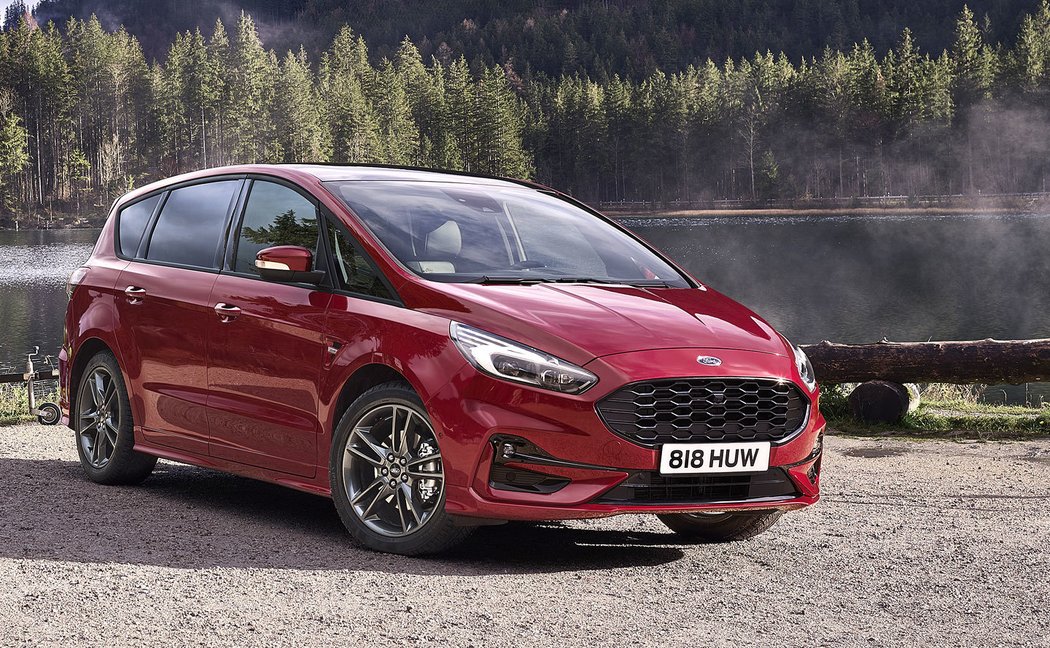 Ford S-Max Hybrid