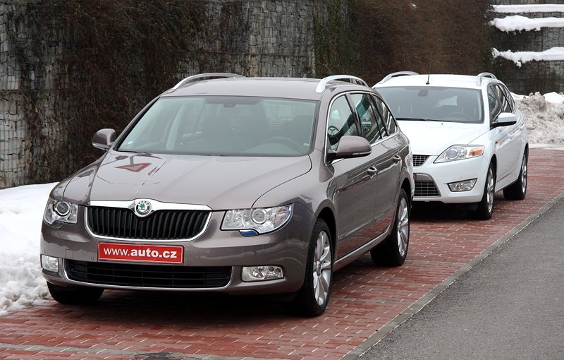 Škoda Superb