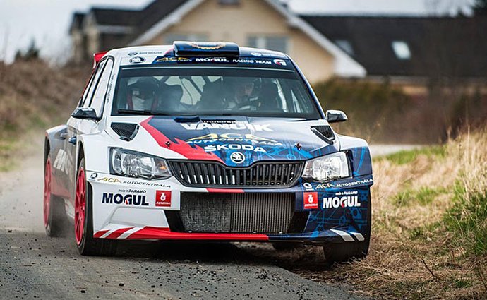 Valašská rallye odstartovala mistrovství ČR: Vyzve Pech Kopeckého?