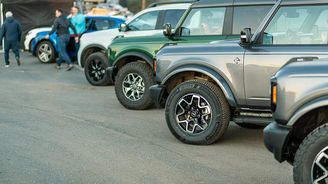 Fordy na sněhu Fordy na sněhu