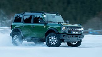 Každý druhý ford prodaný v Česku je užitkáč. Značka má plán, jak se vyrovnat s ukončením focusu Každý druhý ford prodaný v Česku je užitkáč. Značka má plán, jak se vyrovnat s ukončením focusu