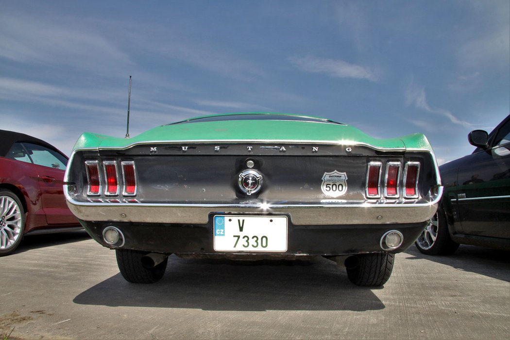 Ford Mustang