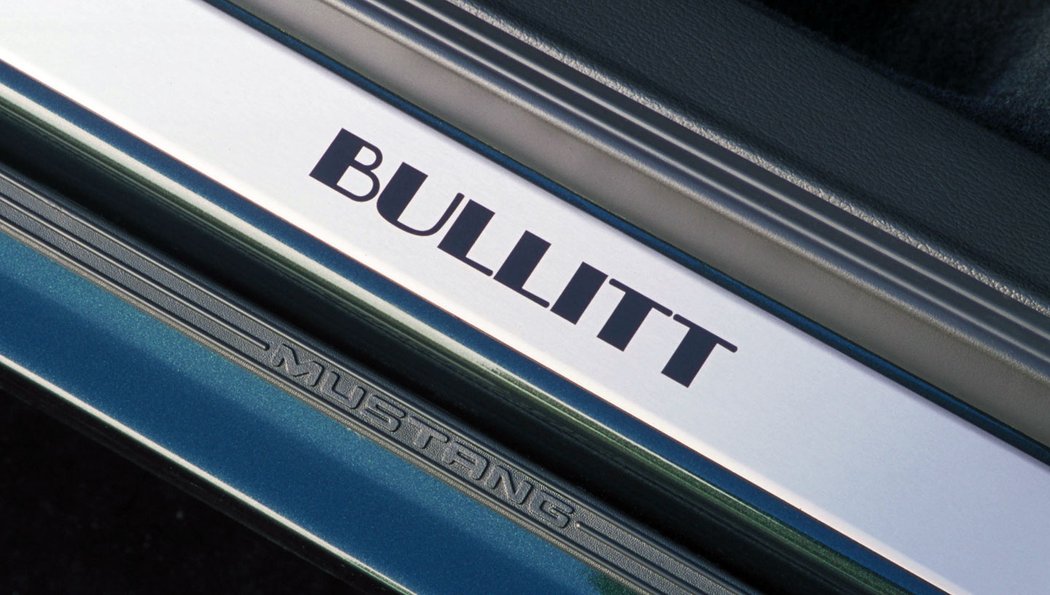 Ford Mustang Bullitt 2001