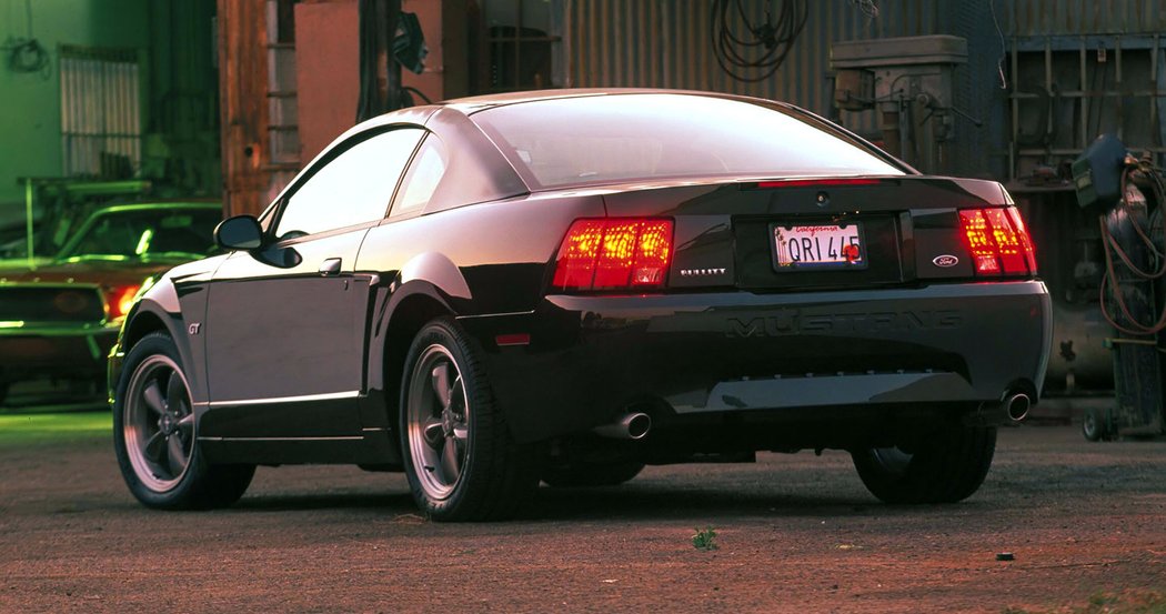 Ford Mustang Bullitt 2001