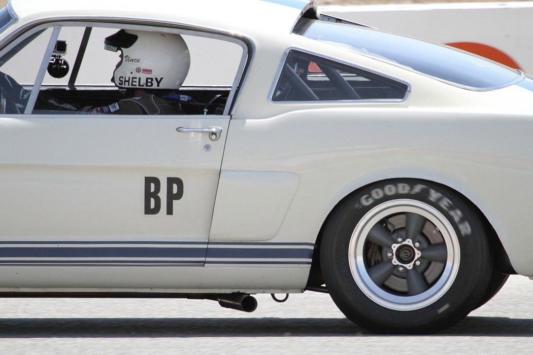 Shelby GT350R z roku 1965 se vrací do výroby