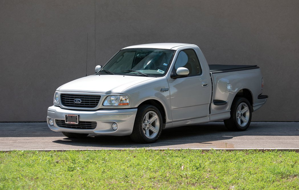 Ford SVT F-150 Lightning (1999)