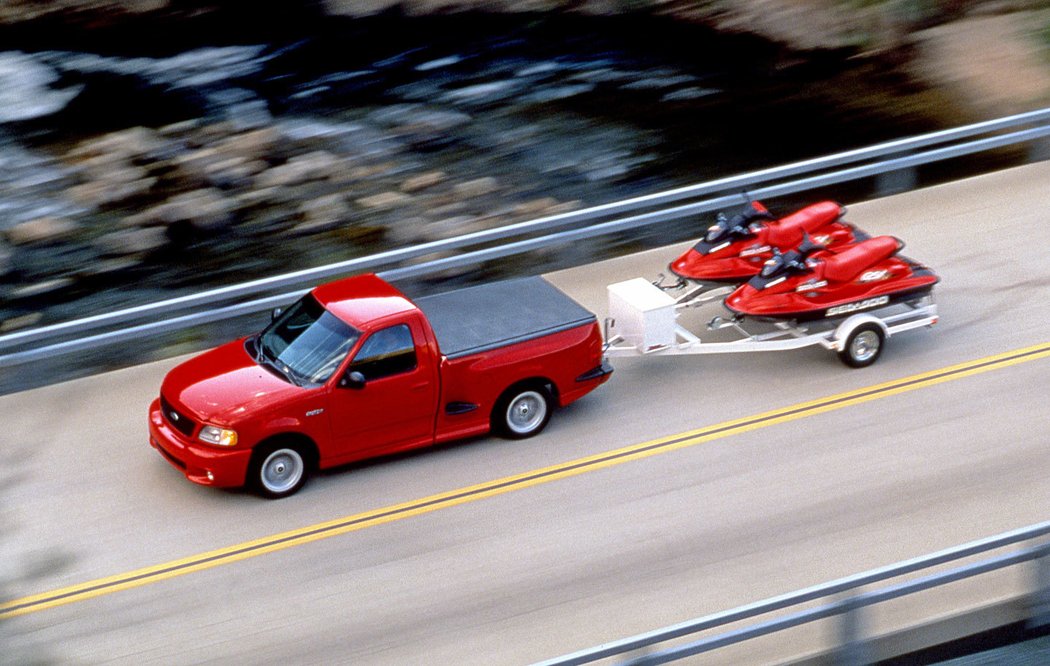 Ford SVT F-150 Lightning (1999)