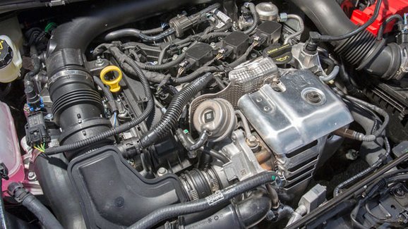 Motory Ford EcoBoost: Nejlepší je dvoulitr! Ale co cenami ověnčený litr?