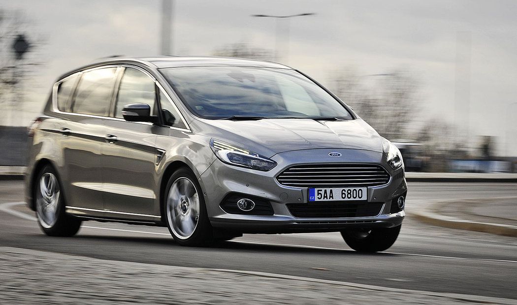 Ford S-Max