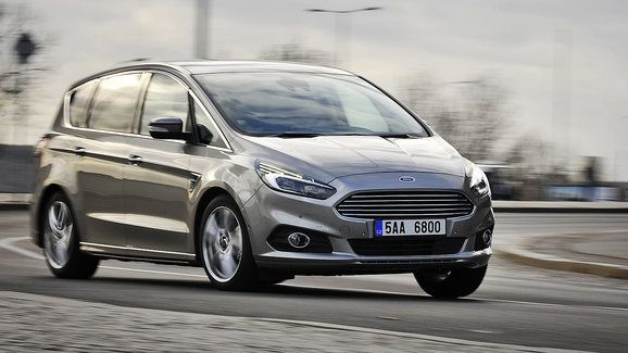 Ojetý Ford S-Max II (2015 až současnost): Vyhledávaný, ale stále drahý