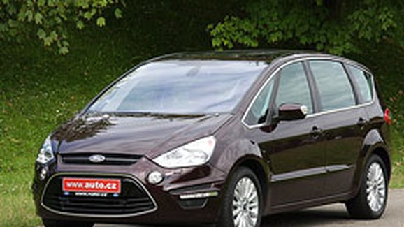 TEST Ford S-Max 2,0 TDCi – Spotřeba vs. sport