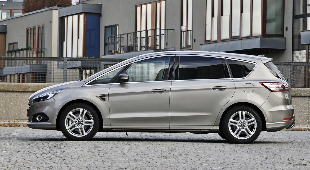 Ford S-Max