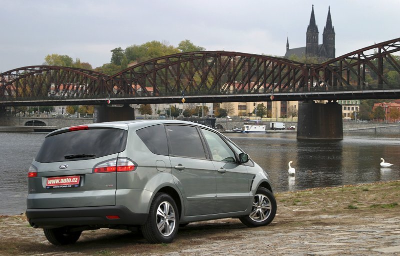 Ford S-Max