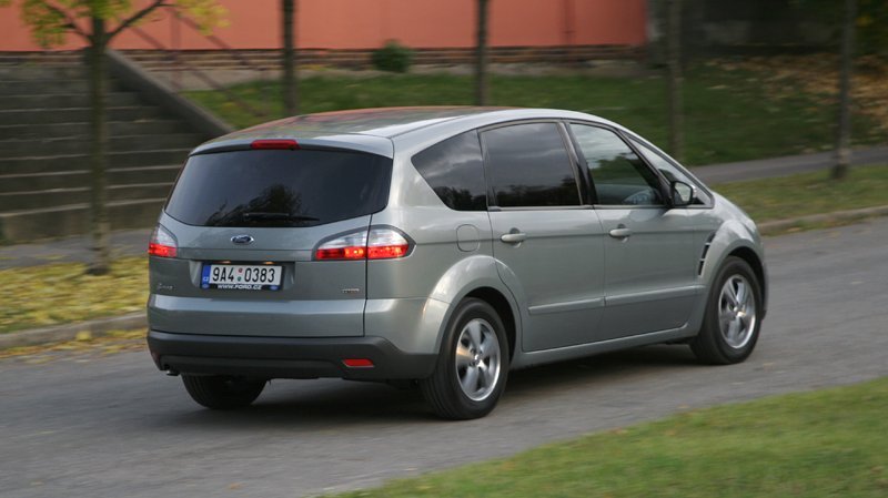 Ford S-Max