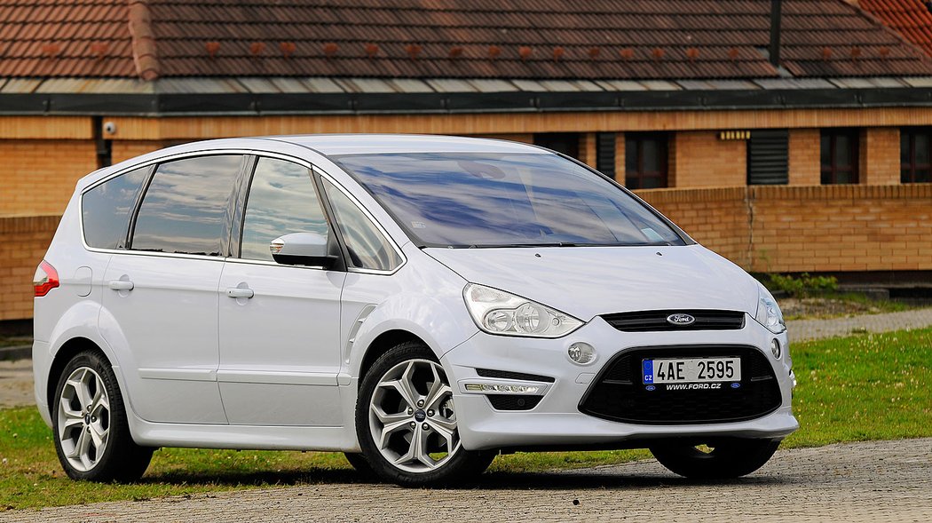 Ford S-Max