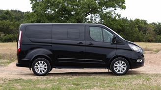 Ford Tourneo Custom 2.0 EcoBlue mHEV Ford Tourneo Custom 2.0 EcoBlue mHEV