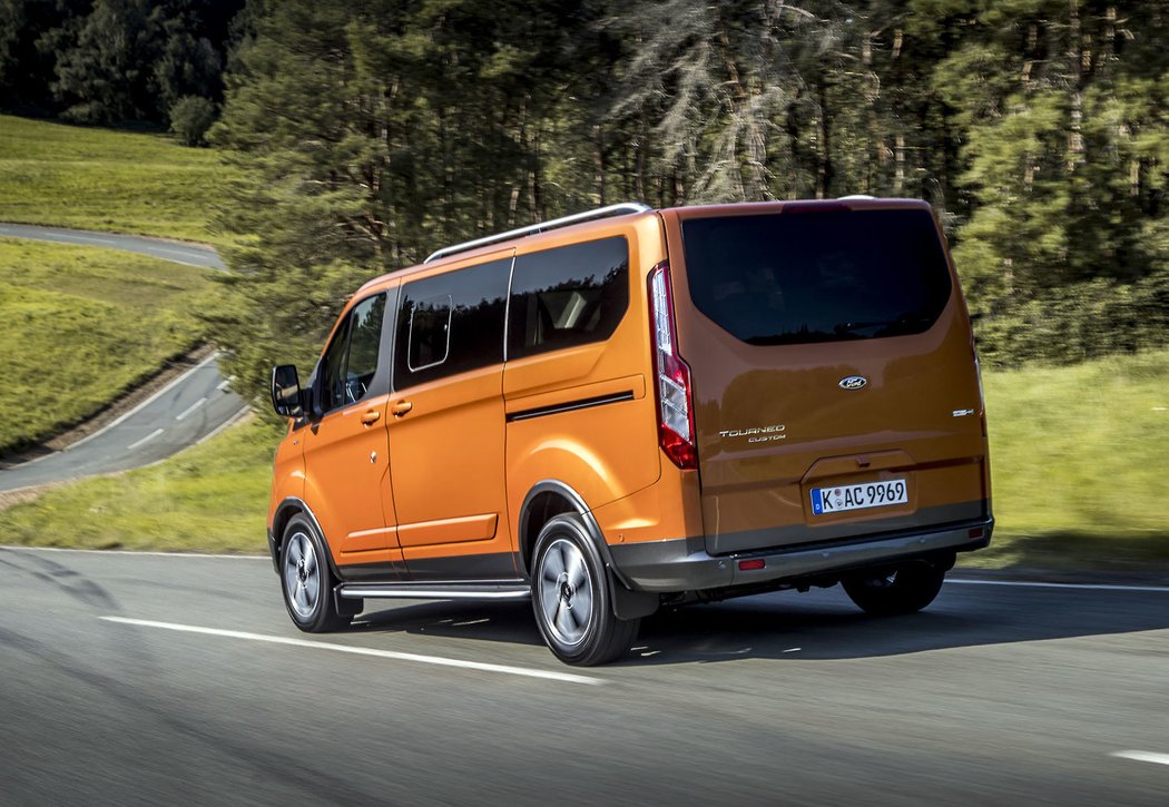 Ford Tourneo Custom Active