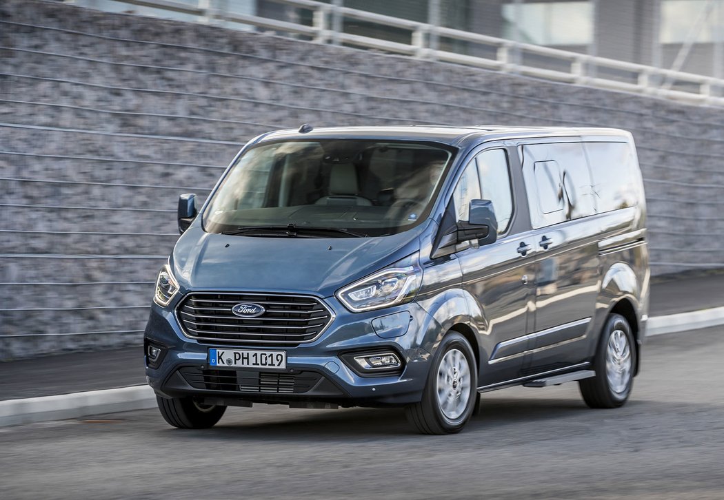 Ford Tourneo Custom PHEV