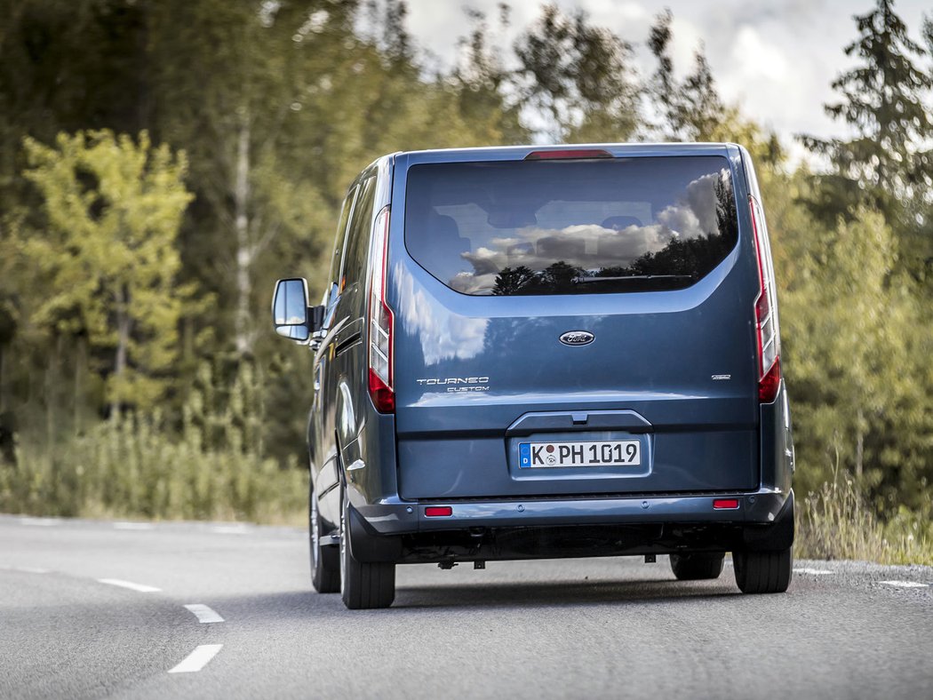 Ford Tourneo Custom PHEV