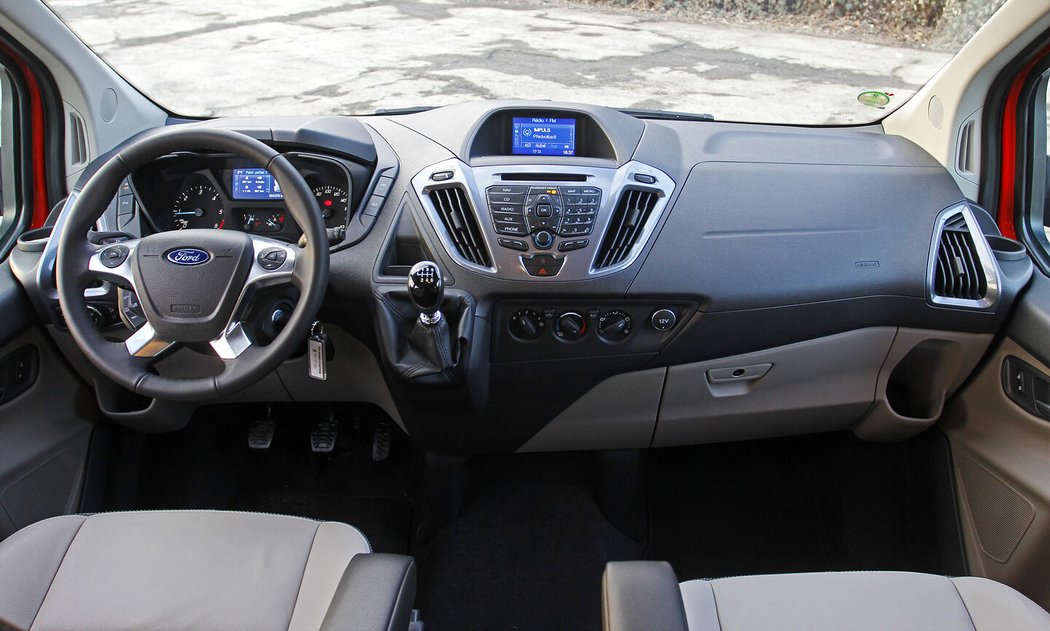 Ford Tourneo Custom z let 2012-2018