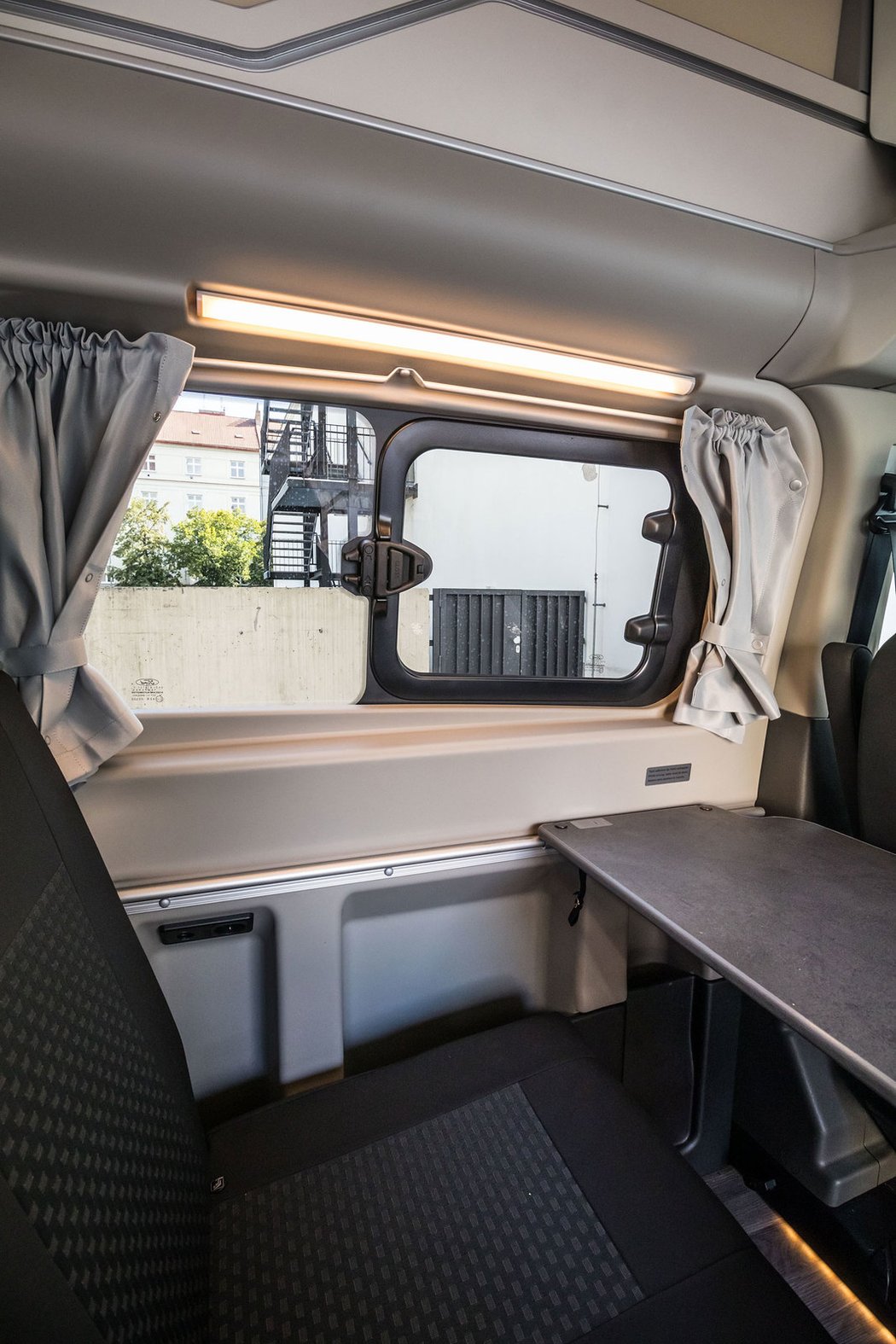 Ford Transit Custom Nugget Plus