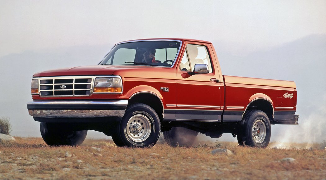 Ford F-150 (9. generace F-Series) 1992