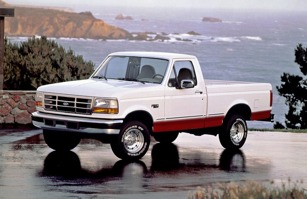 Ford F-150 (9. generace F-Series) 1992