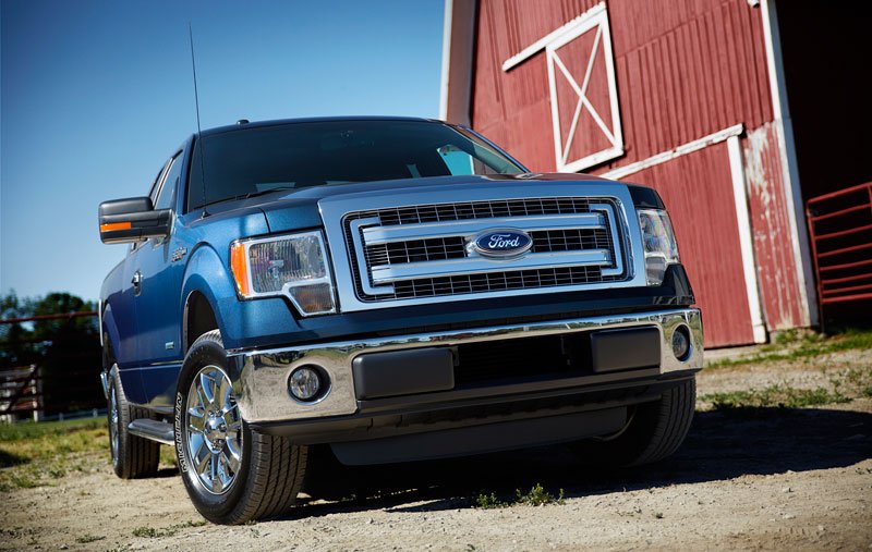 Ford F-150 (12. generace F-Series) 2013