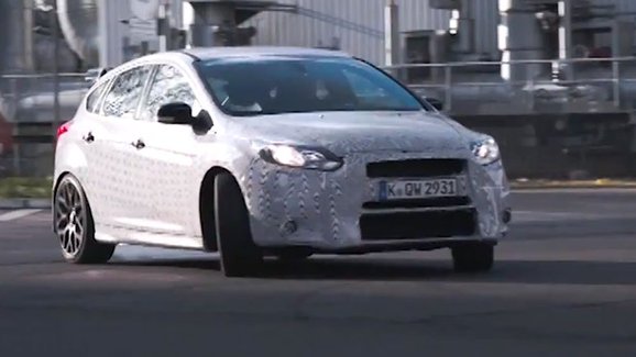 Video: Ken Block drtí Focus RS v areálu továrny v Kolíně nad Rýnem
