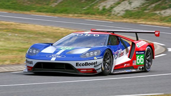 Ford ukázal závodní verzi modelu GT pro příští Le Mans (+video)