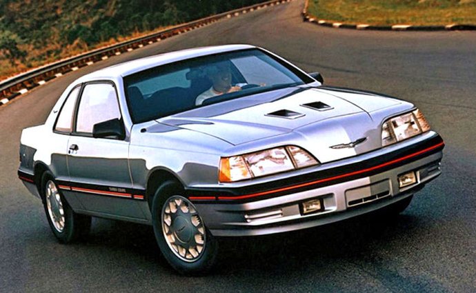 Video: Ford Thunderbird měl Turbo již v osmdesátých letech