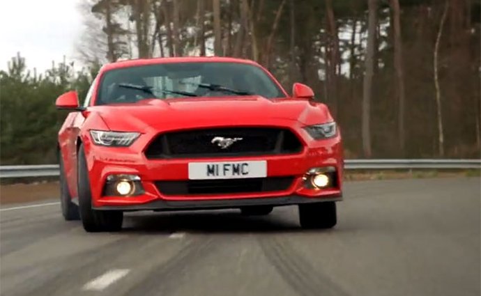 Video: Ford Mustang řádí v testovacím centru Lommel v Belgii