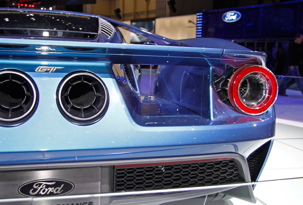 Ford GT