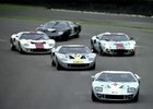 Video: Největší závod Fordů GT40 v historii