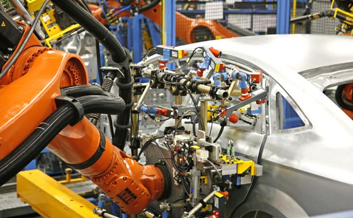 Ford zaplatí zaměstnancům továrny v Genku odstupné ve výši 15 miliard korun