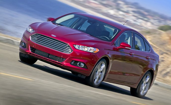 Ford: V roce 2020 budou v USA jezdit 2/3 nových aut se čtyřválcovými motory