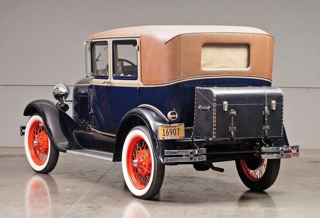 Ford Model A Fordor Sedan 60A Briggs (1928)