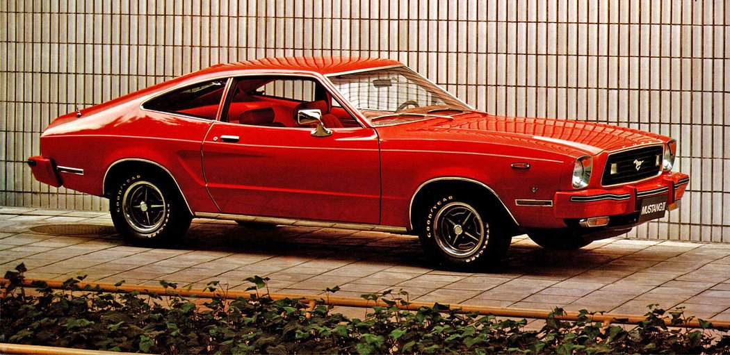 Ford Mustang II Hatchback (Japonsko) (1974–1978)