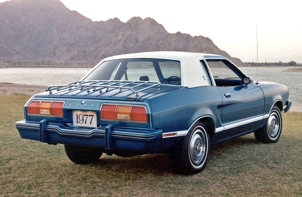 Ford Mustang II V8 Ghia Hardtop (1977)