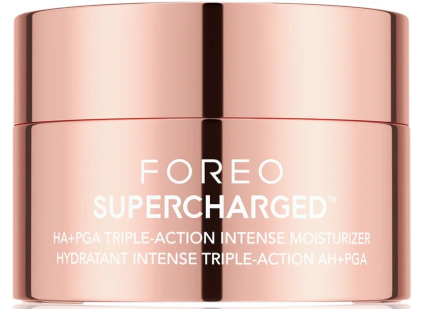 Intenzivně hydratační a zvláčňující krém SUPERCHARGED Triple Action, FOREO, 1353 Kč (50 ml), koupíte na www.notino.cz