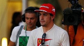 Alonso vyvázl bez trestu, sklidil ale tvrdou kritiku