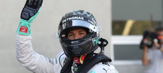 Nico Rosberg uhájil prvenství a je novým mistrem světa ve formuli 1