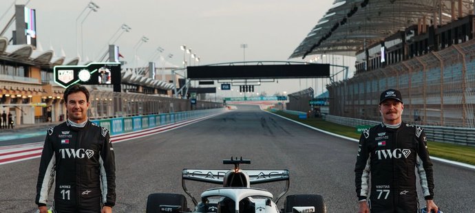 Pérez a Bottas debutují v Cadillacu.