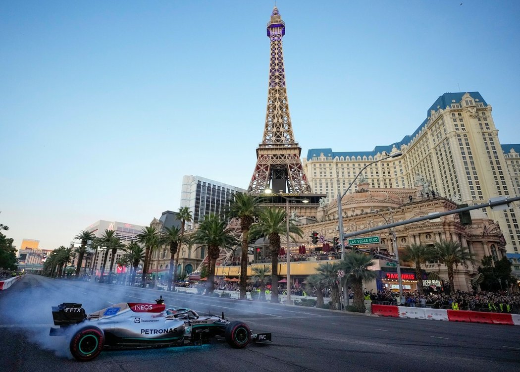 Formule 1 se chystá do Las Vegas