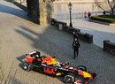 Formule 1 se proháněla po Praze!