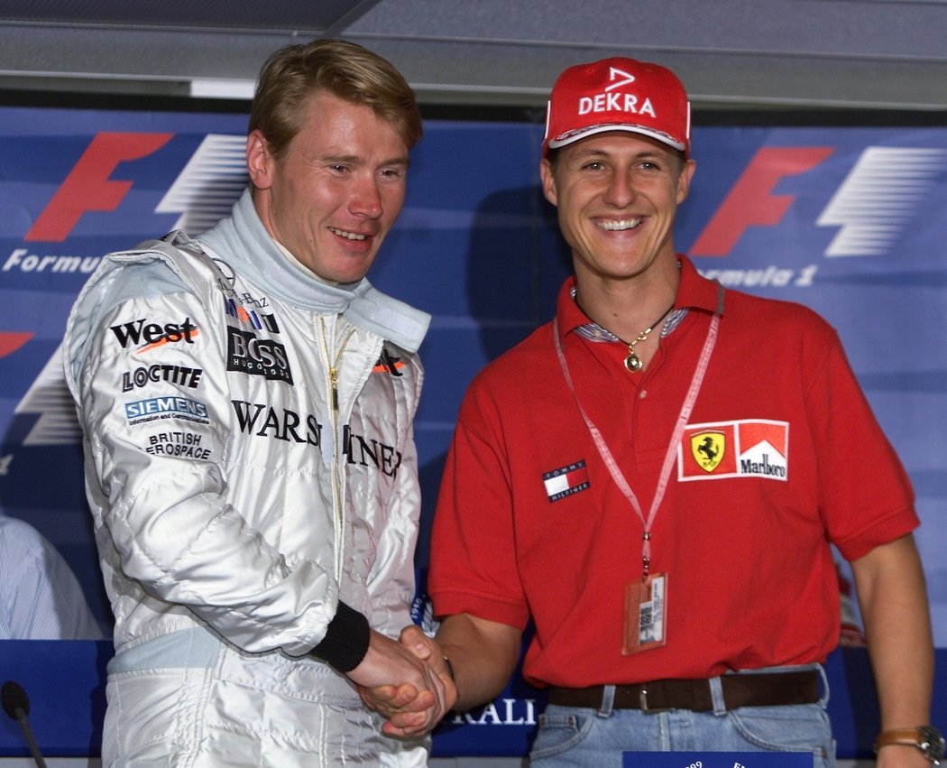 Mika Häkkinen a Michael Schumacher byli v devadesátých letech velkými rivaly, ale vzájemně se uznávali