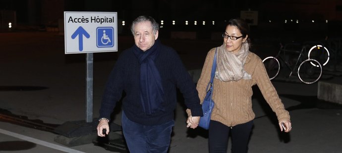 Do nemocnice v Grenoblu přijel navštívit Michaela Schumachera bývalý šéf stáje Ferrari Jean Todt s manželkou Michelle Yeohovou