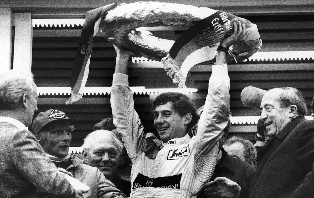 Ayrton Senna vyhrál během kariéry ve formuli 1 41 velkých cen