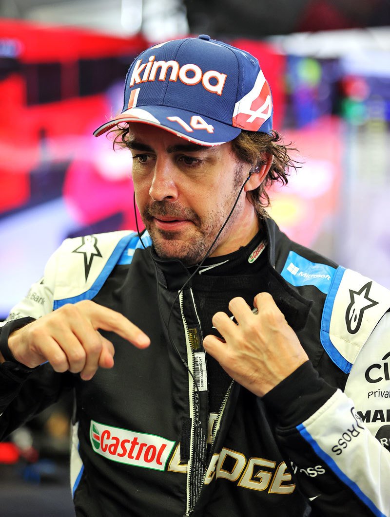 Po dvou letech závodnické absence se za volant monopostu F1 vrací Fernando Alonso a tým Alpine na něj hodně spoléhá