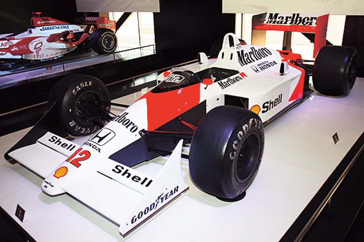 MCLAREN MP4/4